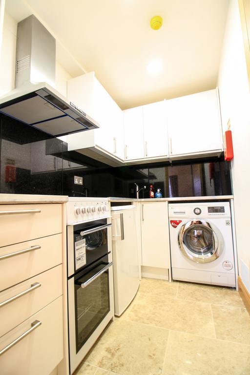 Congress Apartments Истборн Екстериор снимка