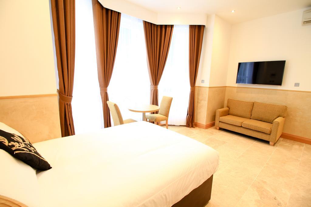 Congress Apartments Истборн Екстериор снимка